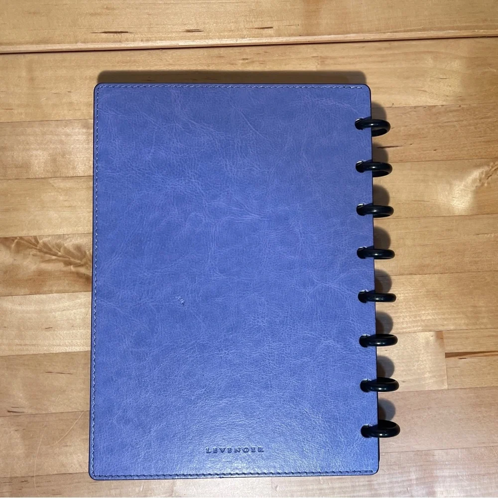 Levenger The original Discbound Circa Junior Notebook